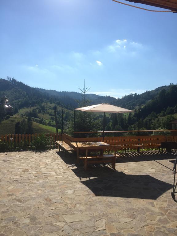 Privatna Sadiba Chalet Oryavchyk Ngoại thất bức ảnh